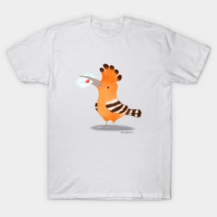 Hoopoe bird with a love letter T-Shirt